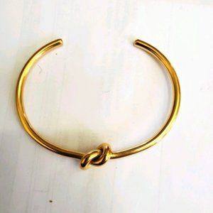 Knot bracelet